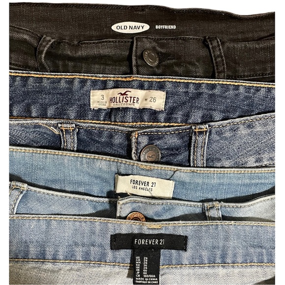 ❣️SALE! All 4 Pairs of Denim Shorts for only $10! - Picture 6 of 8